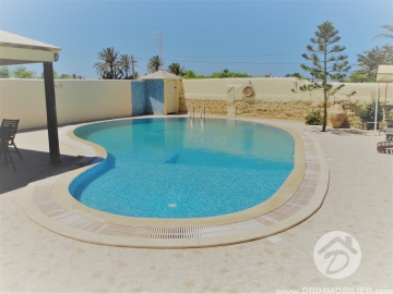  L 138 -  Vente  Villa avec piscine Djerba